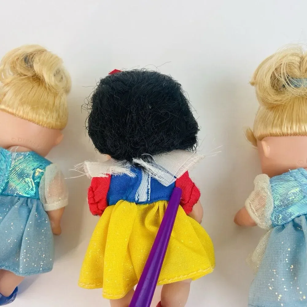 Disney Royal Nursery Princesses Snow White Sleeping Beauty Cinderella Lot of 5